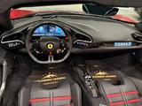 Ferrari 296 GTS LIFT FULL CARBON IN & OUT DAYTONA SEATS - mit Hybrid-Antrieb: Roadster
