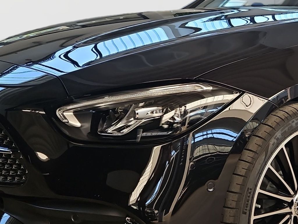 Fahrzeugabbildung Mercedes-Benz C 180 T-Modell +AMG-LINE+NIGHT+AHK+KEYLESS+SOUND