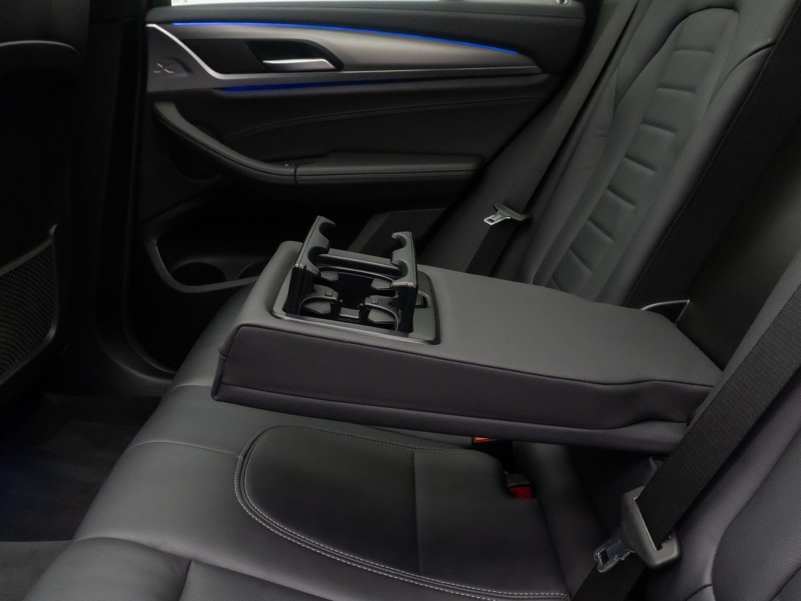 Fahrzeugabbildung BMW X3 M Komfort HUD DAB Kamera Panorama 21Zoll