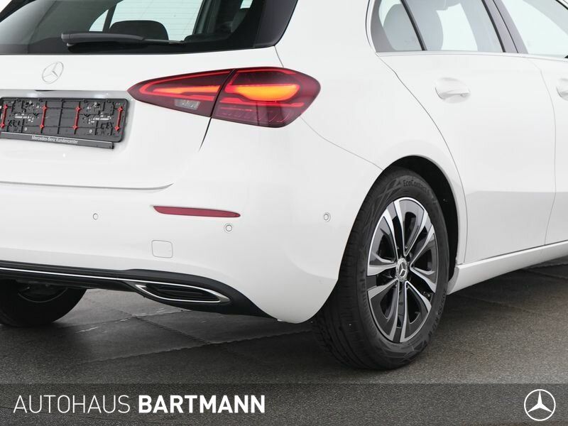 Mercedes-Benz A 180 PROGRESSIVE KAMERA JungerStern SPUR LED foto 4