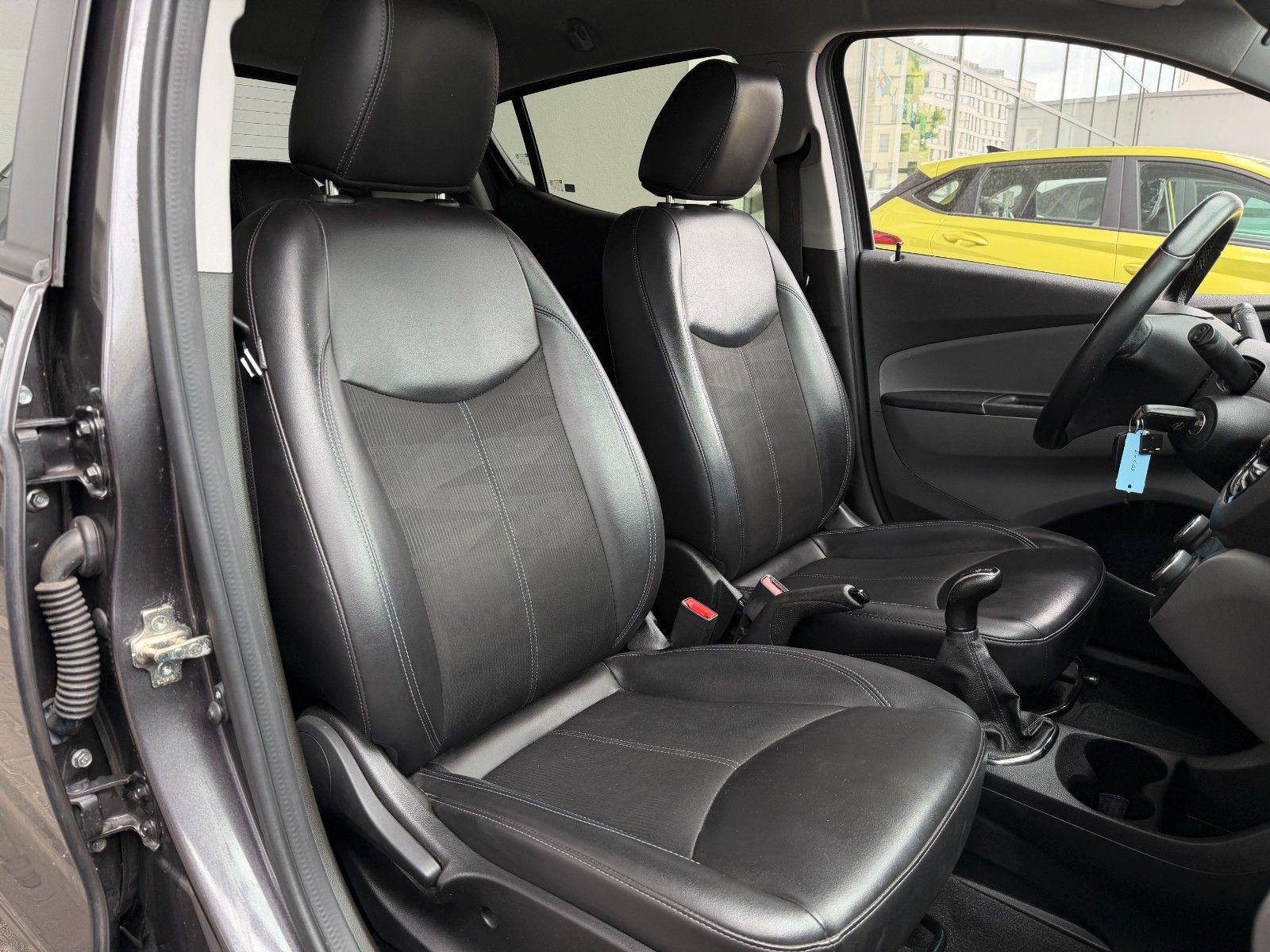 Fahrzeugabbildung Opel Karl Exklusiv 75PS SHZ/PDC/LHZ!