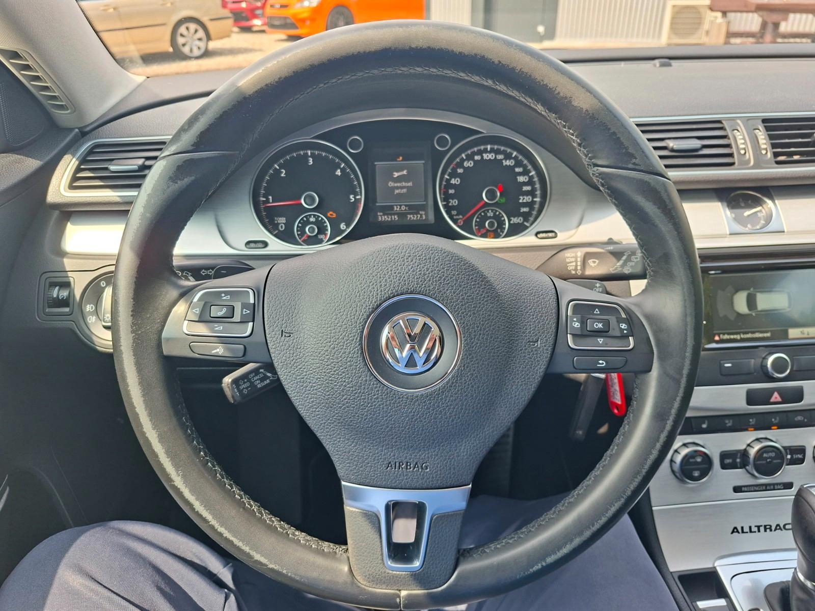 Volkswagen Passat Alltrack 2013 — photo 23