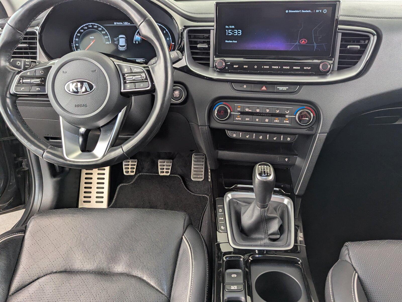 Kia Xceed 1.4 T-GDI Platinum LED+NAVI+PANO+SHZ+RFK+