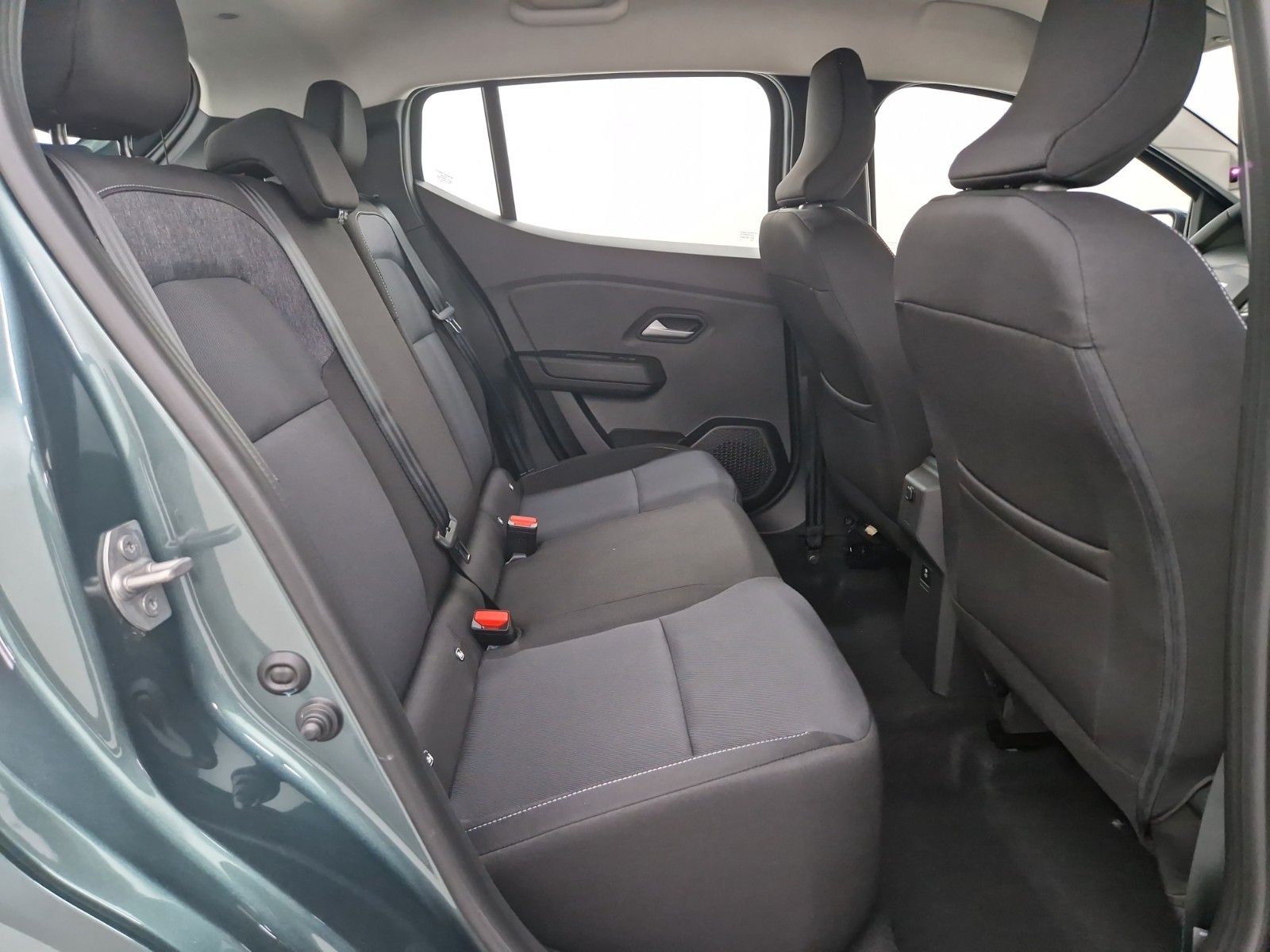 DACIA Sandero  Eco-G 120 Expression Winter Benzin&amp;Gas – Bild 11