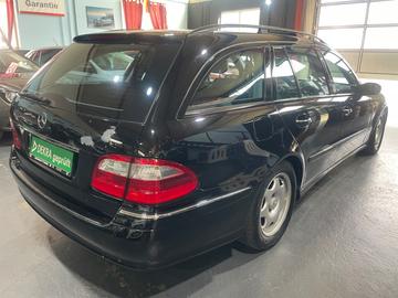 صورة 7 لـ 2005 Mercedes-BENZ E 280