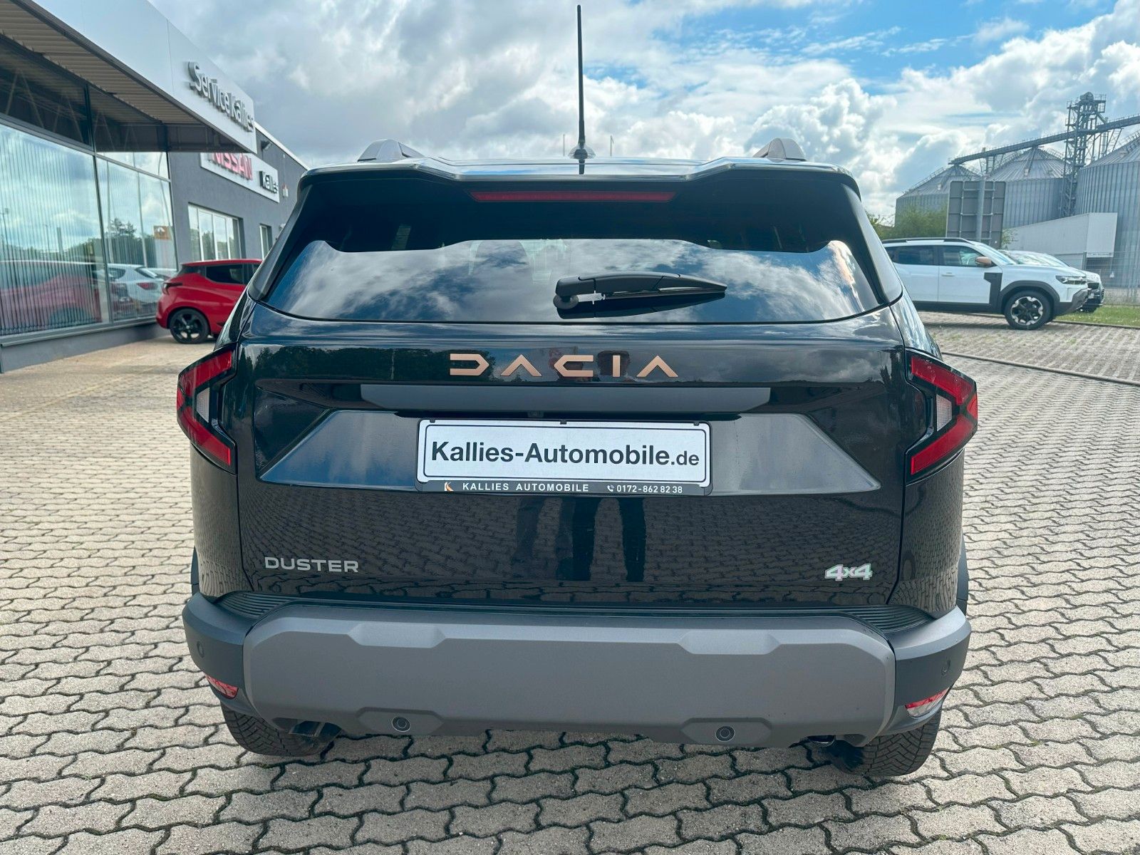 Fahrzeugabbildung Dacia Dacia Duster 4x4 Extreme  AHK   TCE 130