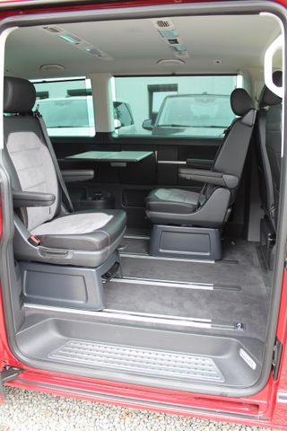 Volkswagen T6.1 Multivan Generation SIX 150PS DSG ACC AHK
