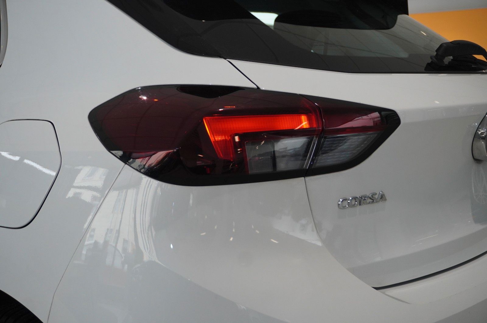 Fahrzeugabbildung Opel Corsa F 1.2T ELEGANCE NAVI/LED/VIRT/KAMERA/SPORT