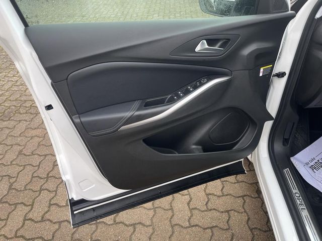 Opel Grandland Hybrid 1.6 PHEV 133kw(181PS)