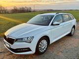 Skoda Superb 2.0 TDI ACTIVE Combi AHK/LED/8-FACH - Skoda Superb: 2.8