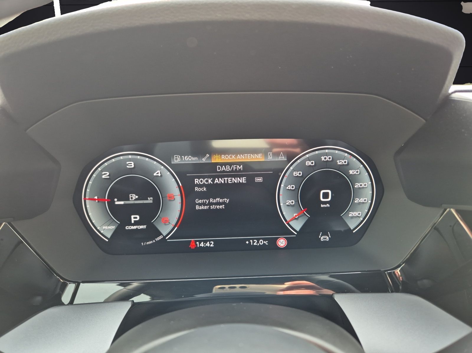 Fahrzeugabbildung Audi A3 Limousine 35 TDI S-line S tronic Standhzg LED