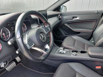 صورة مصغرة 15 لـ 2015 Mercedes-BENZ CLA AMG