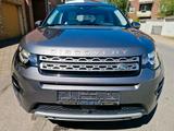 Land Rover Discovery Sport 4WD/3Jhr Garantie/TÜV+Inspektion - Land Rover Gebrauchtwagen in Oberhausen