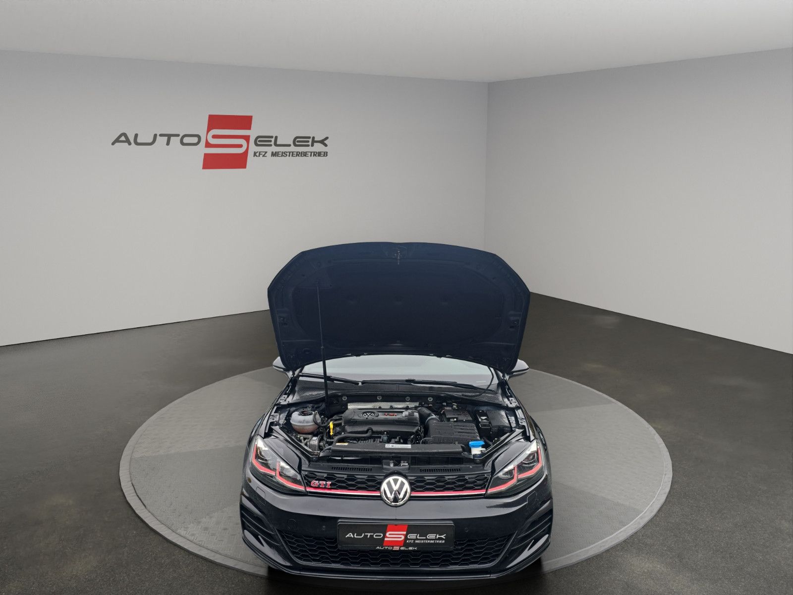 Fahrzeugabbildung Volkswagen Golf VII GTI PERFORMENCE+LED+DIGITAL TACHO+PDC