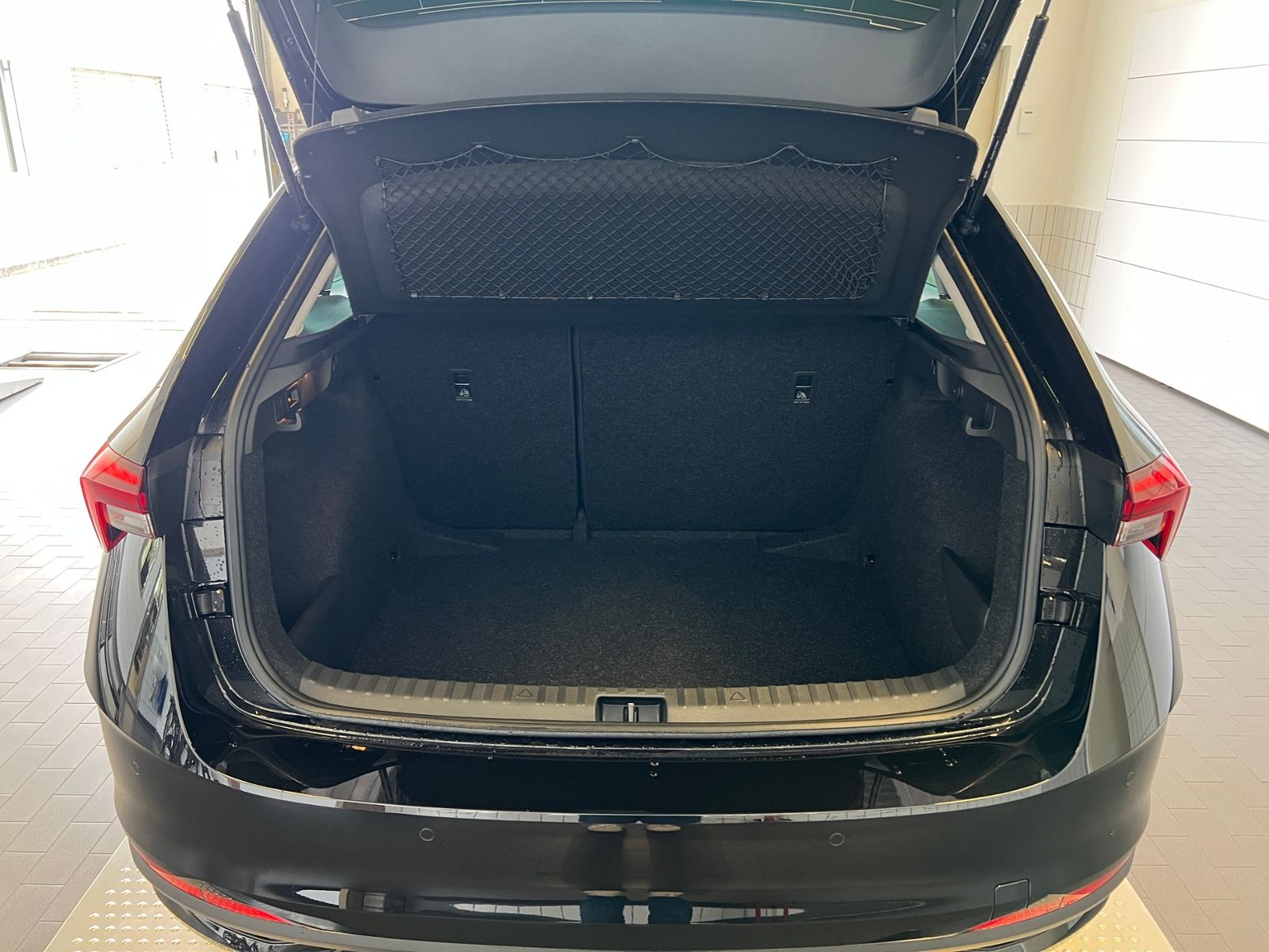 Fahrzeugabbildung SKODA Scala Selection 1.0 TSI DSG *AHK, LED, ACC, Kame