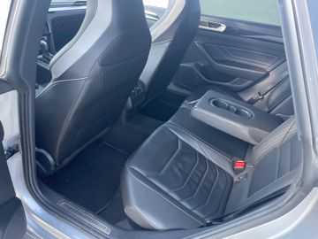 Volkswagen Arteon - 10