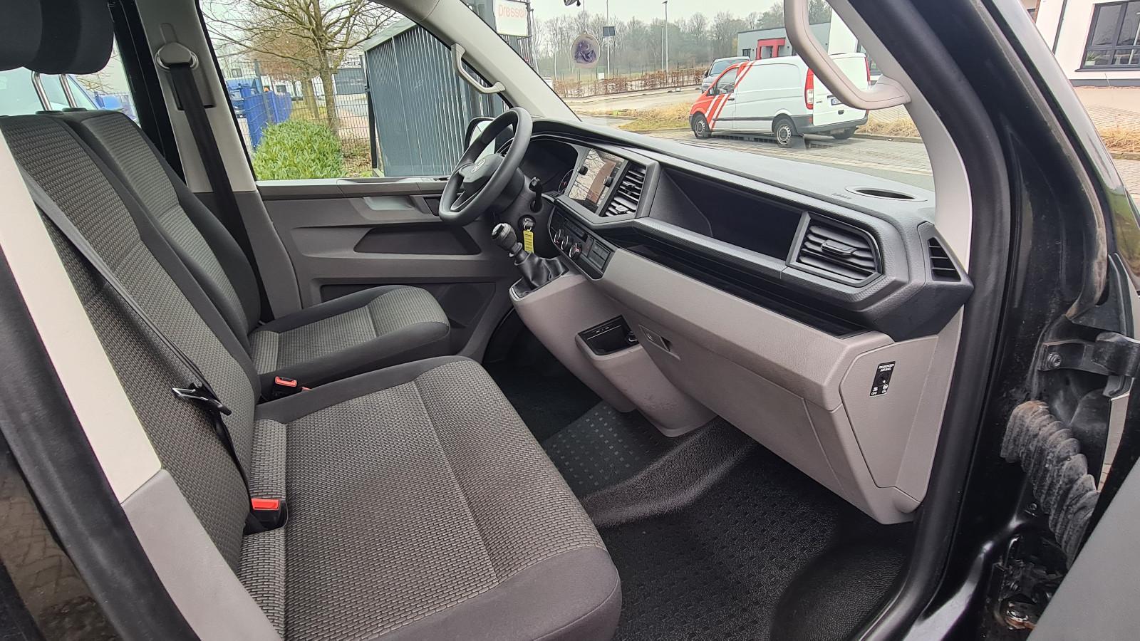 Volkswagen T6.1 Transporter Kombi 2.0 TDI -9.SITZER*NAVI-