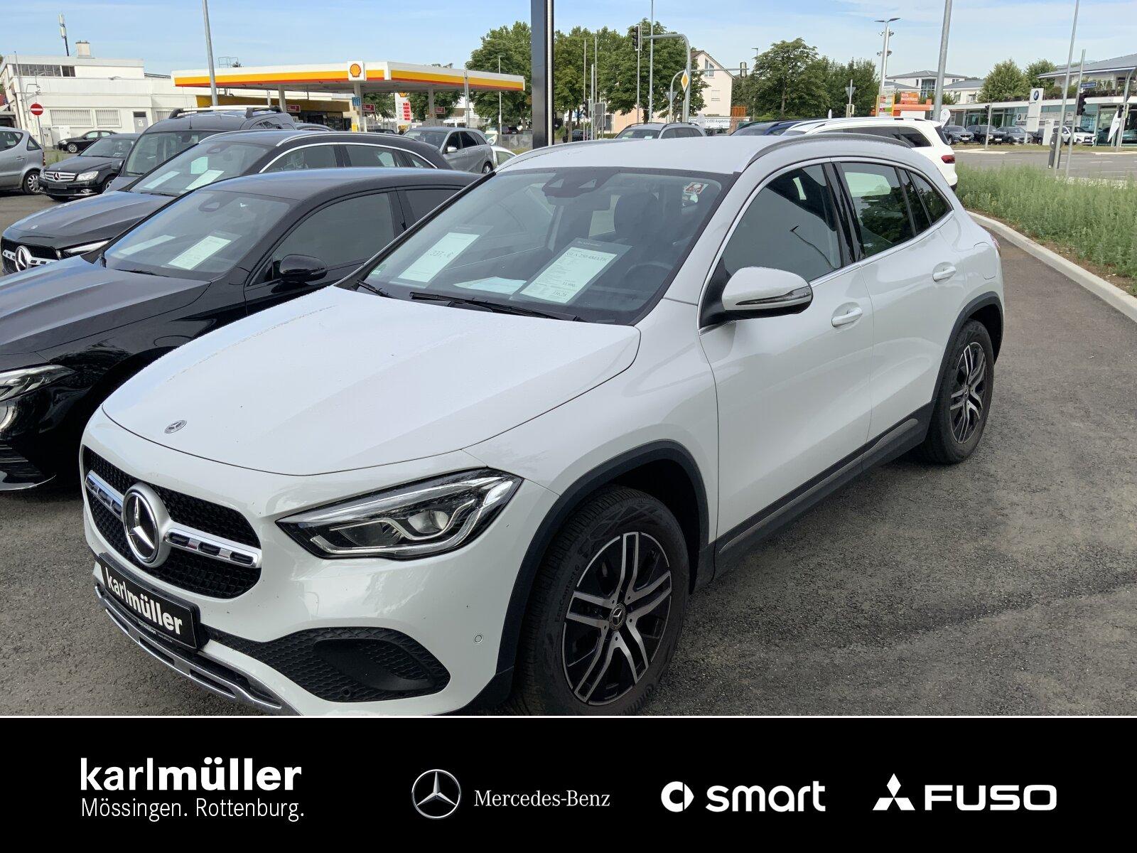 Mercedes-Benz GLA 250 4M Progressive Navi+LED+vorAHK+RfK+Apple