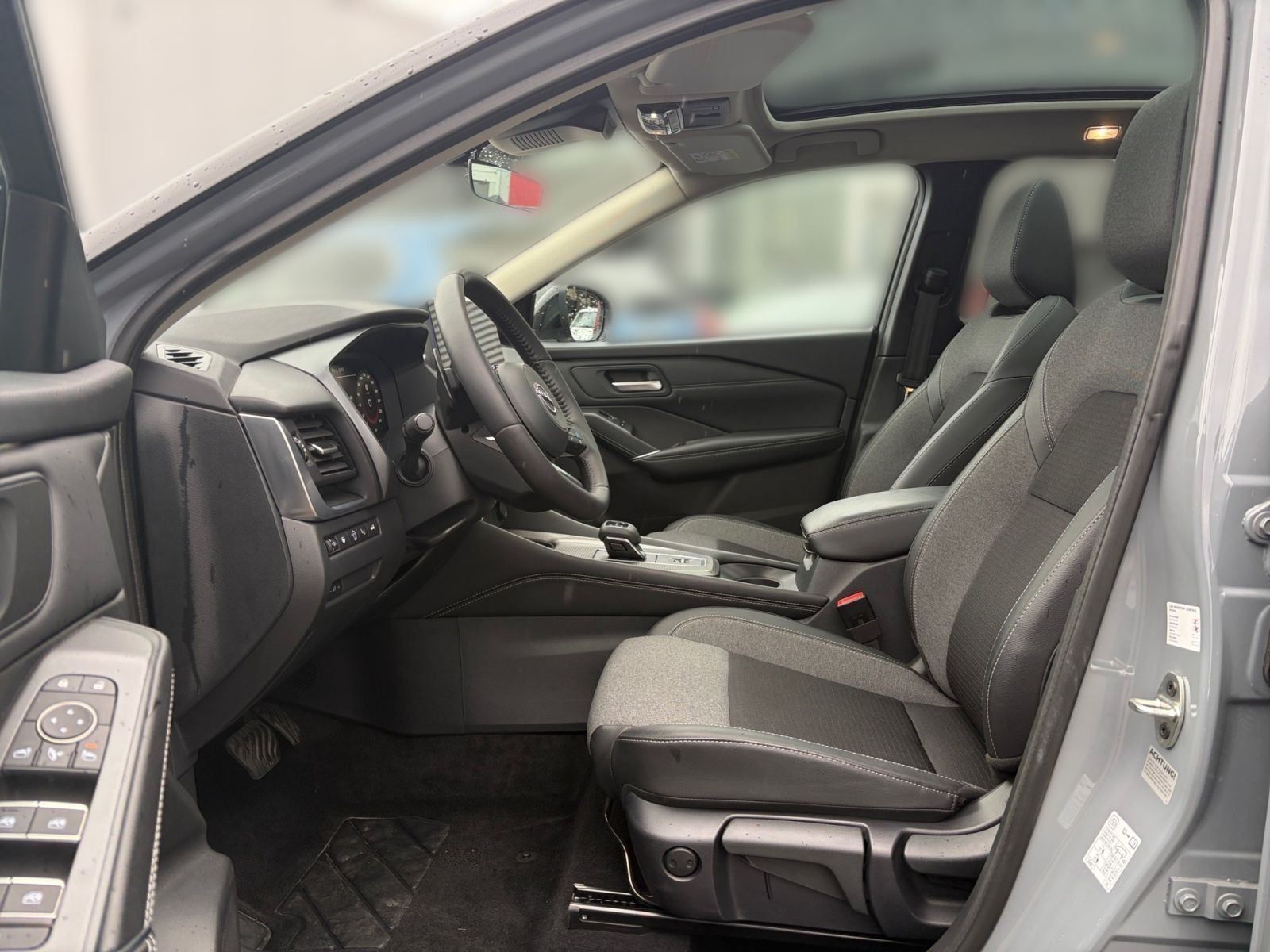 Fahrzeugabbildung Nissan Qashqai 1.3 DIG-T MHEV N-Connecta*Navi*SHZ*PANO*