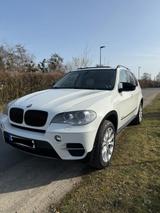 BMW X5 E70 35i xDrive  Voll gewartet, seh... - BMW X5 E70 mit Benzin-Antrieb