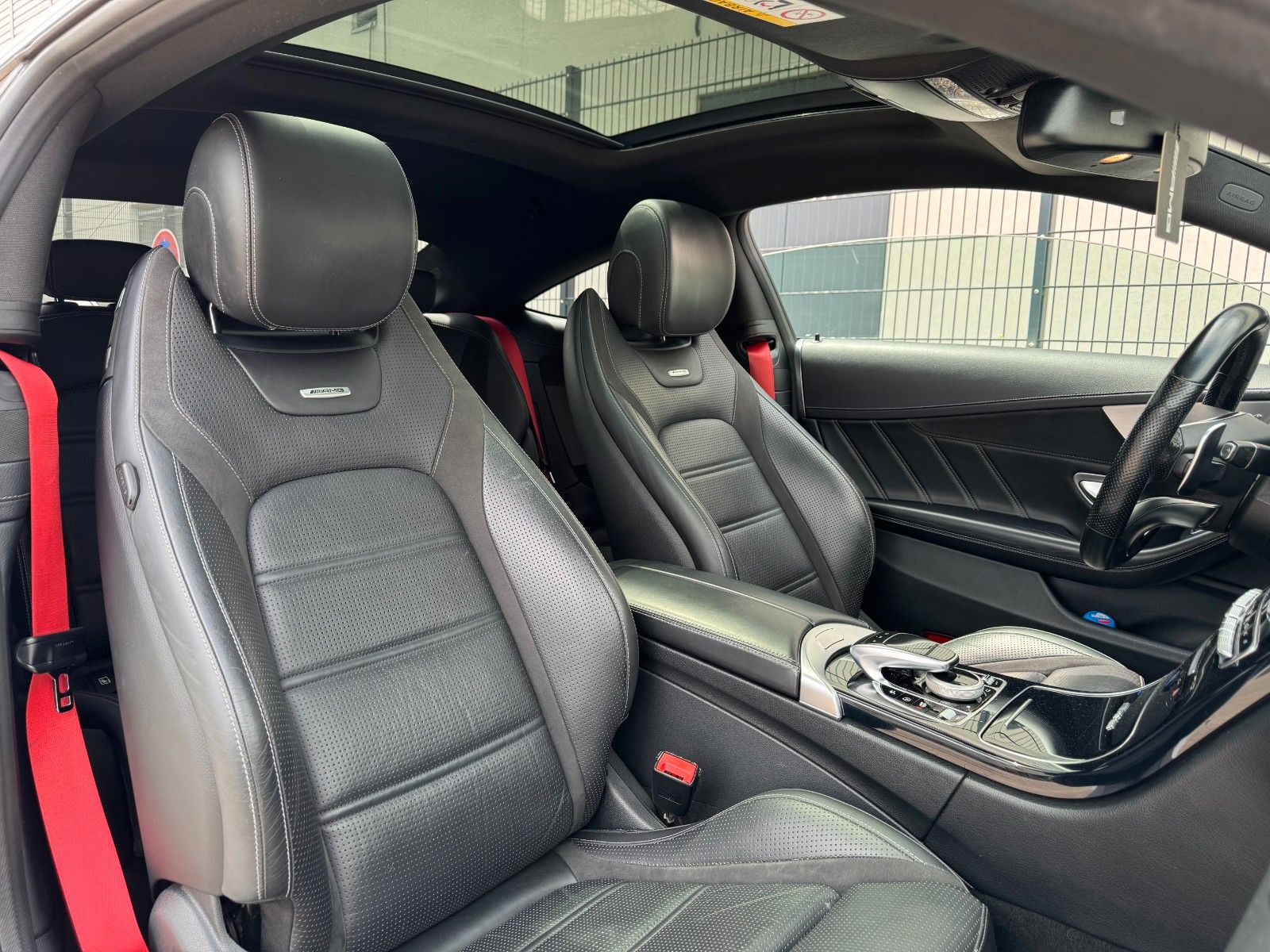 Mercedes-Benz C 63 AMG Coupe PANO/360°/SPORTABGAS/NIGHT/BURMES foto 9