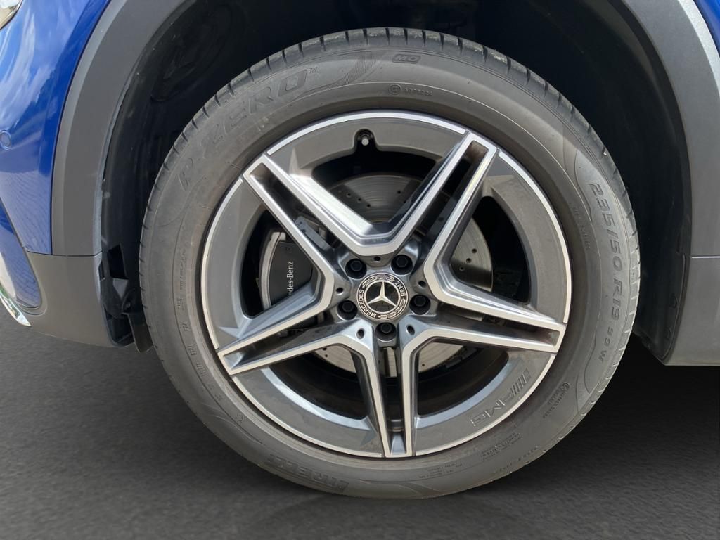 Fahrzeugabbildung Mercedes-Benz GLB 200 d AMG Line*Kamera*MULTIBEAM*AHK