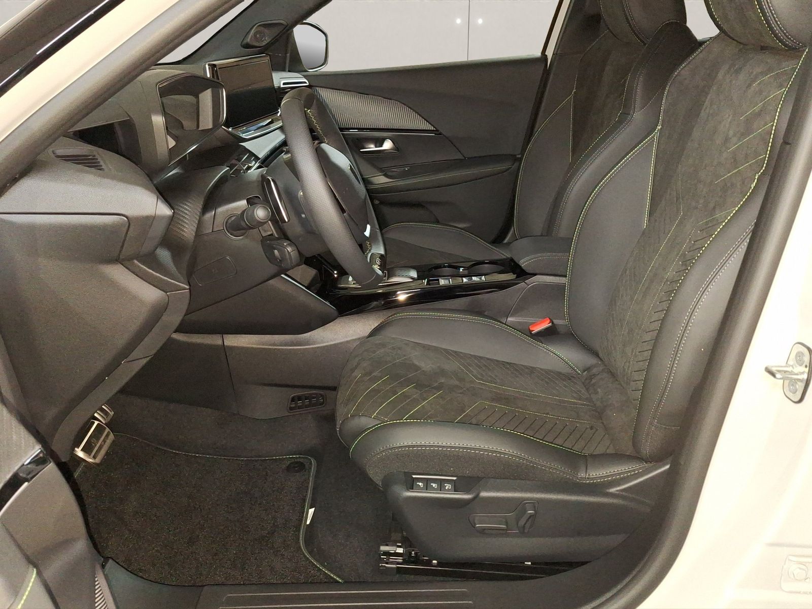 Peugeot 2008 - Bild 8