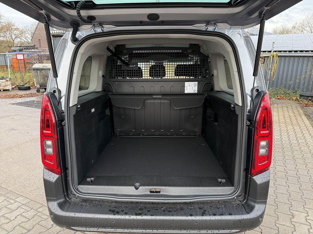 Fahrzeugabbildung Fiat Doblo L2 Kombi 100 MT6