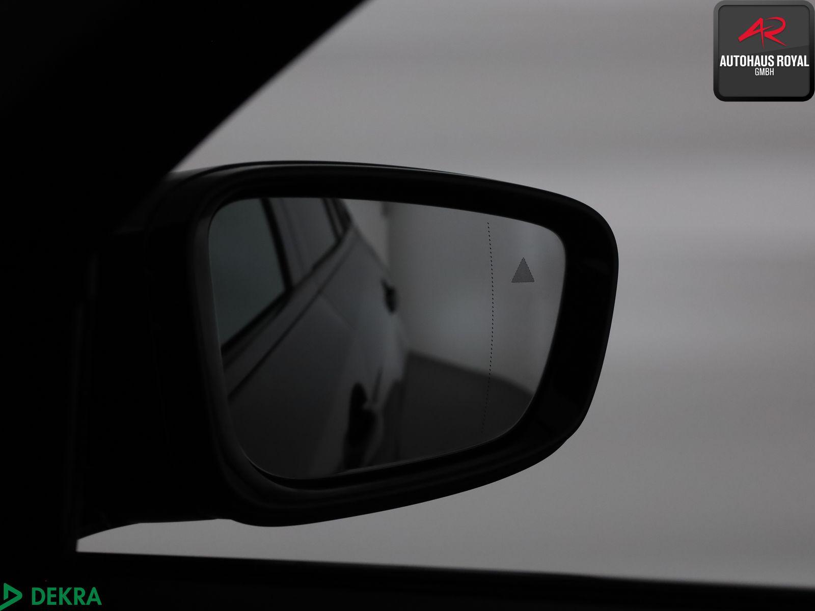 BMW 520 d T M SPORT PANO,HEADUP,AHK,KEYLESS,CARPLAY, миниатюра 24