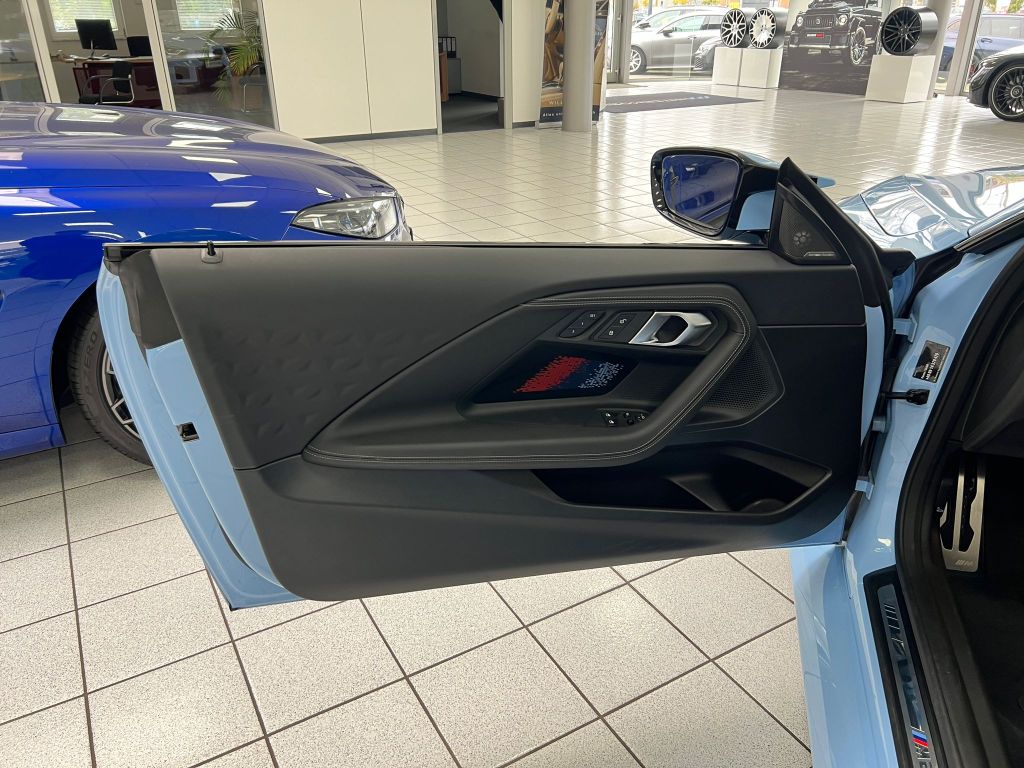 BMW M2 AKRAPOVIC*Schiebed.*H/K*HUD*KAM*KEYL*Leder*