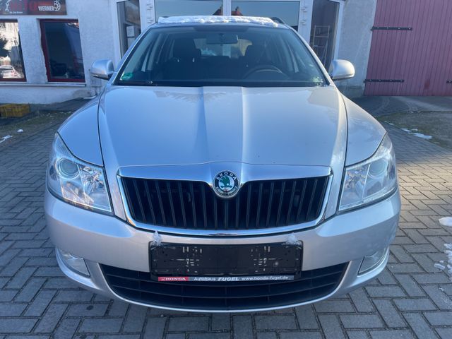 Skoda Octavia Combi Ambiente 4X4,Klima,WR,PDC