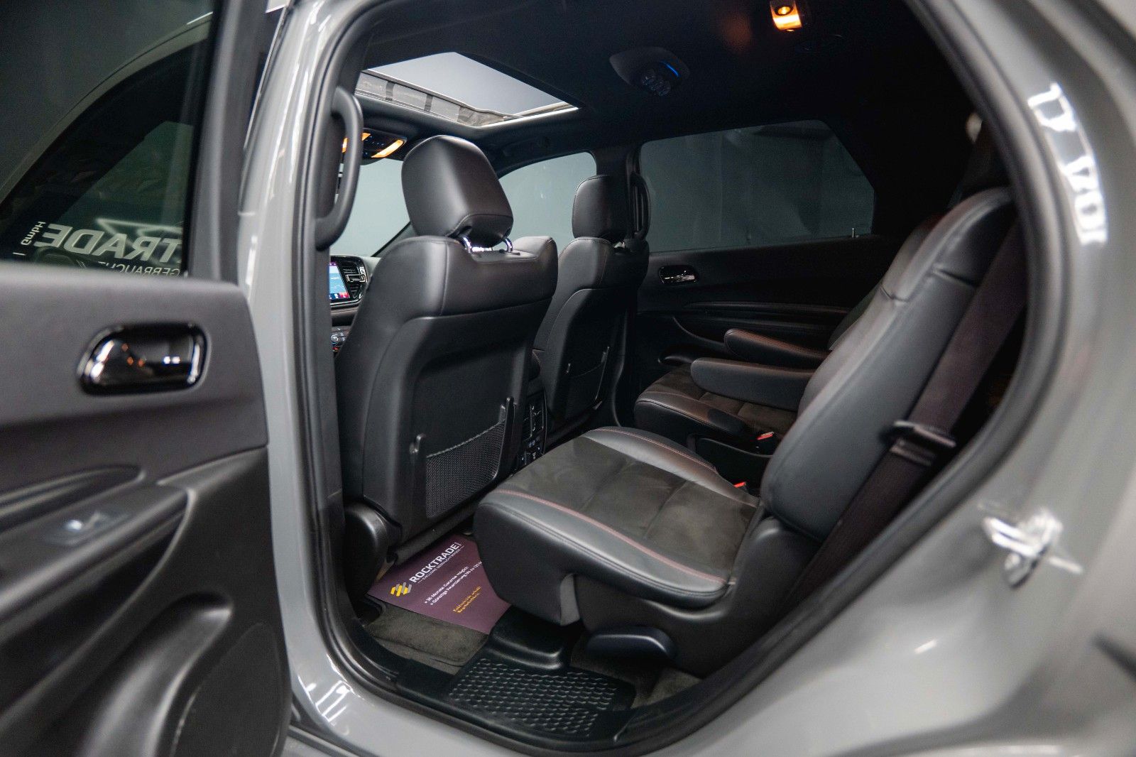 Fahrzeugabbildung Dodge Durango 5.7 V8 R/T SRT 4x4 Night-Paket Modell 22