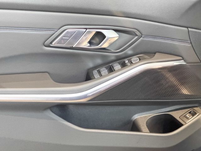 BMW 318 - Bild 15