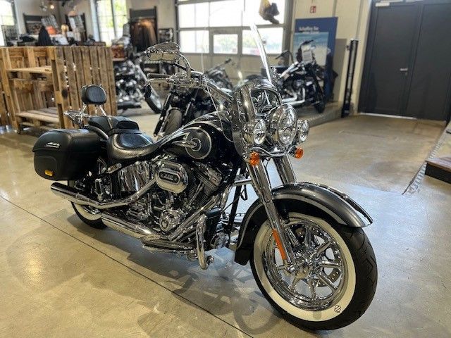 Fahrzeugabbildung Harley-Davidson FLSTNSE CVO SOFTAIL DELUXE