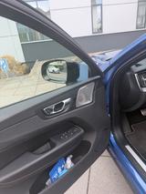 Volvo XC60 B5 D AWD R Design Geartronic R Design - Volvo XC60 in Wiesbaden