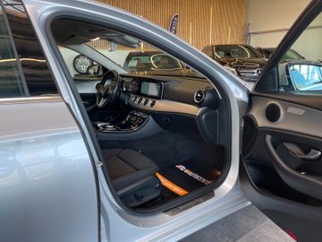 Mercedes-Benz E 350 d  *19%MwSt*ACC*AHK*LED*NAVI*WIDESCREEN*