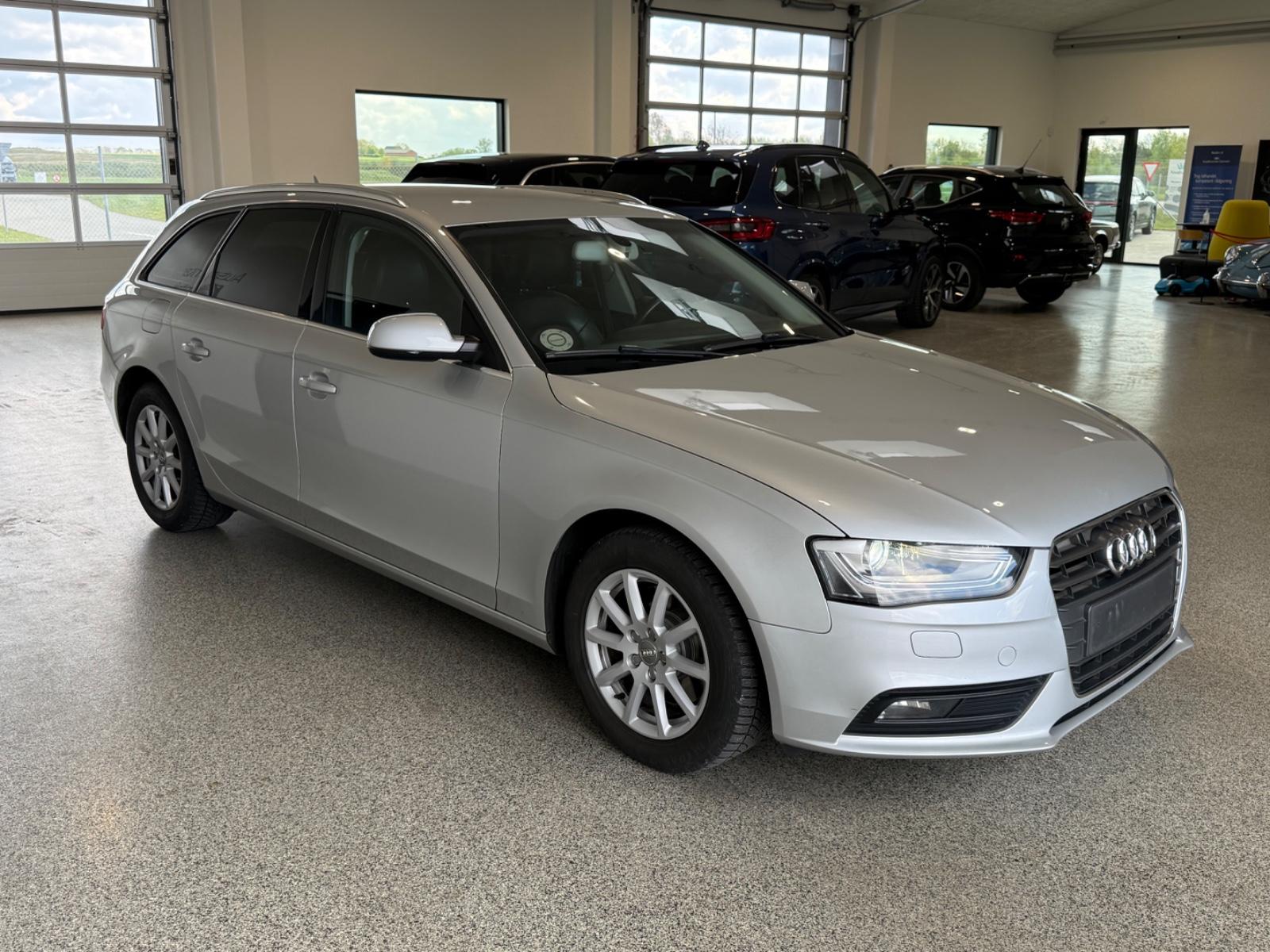 Audi A4 2013 — photo 6