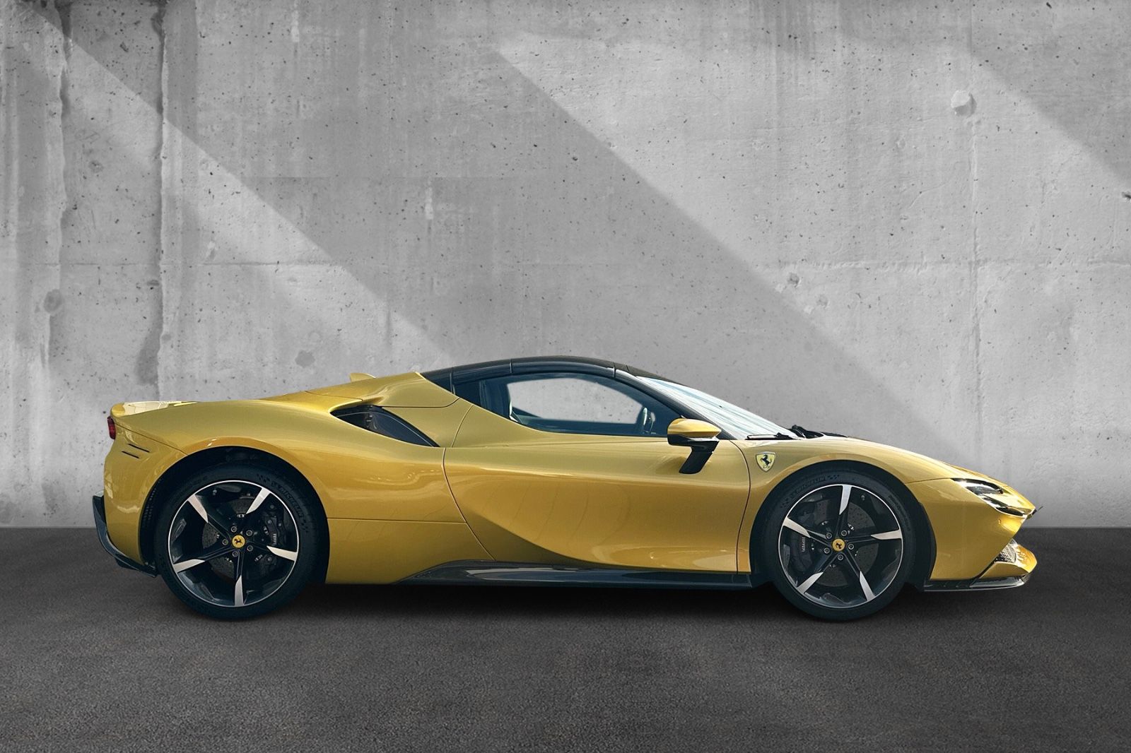 Fahrzeugabbildung Ferrari SF90 Spider*voll Carbon*Lift*Racing-Sitze*JBL*