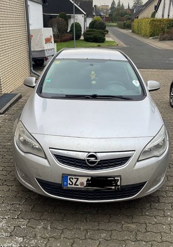 Opel Astra Sports Tourer 1.7 CDTI Sport 96 KW