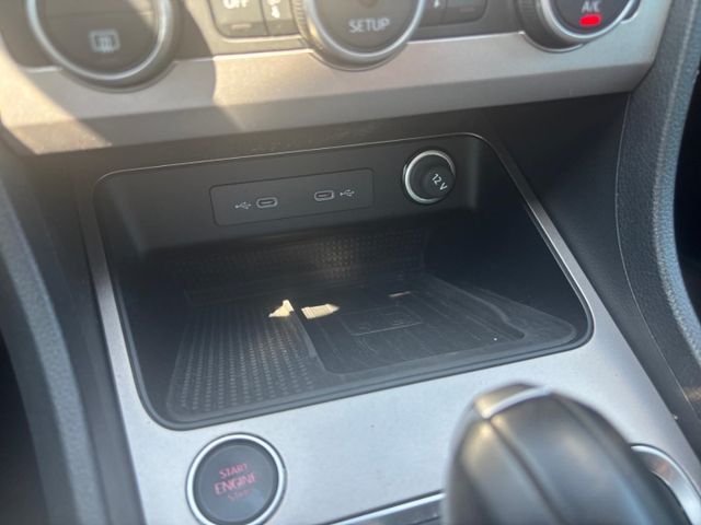 Ateca Xperience 2.0 TDI Navi AHK ACC el. Heckkl.