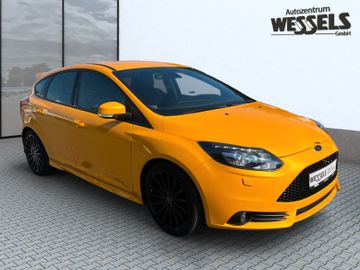 Ford Focus Lim. ST