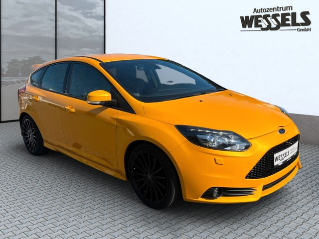 Ford Focus Lim. ST