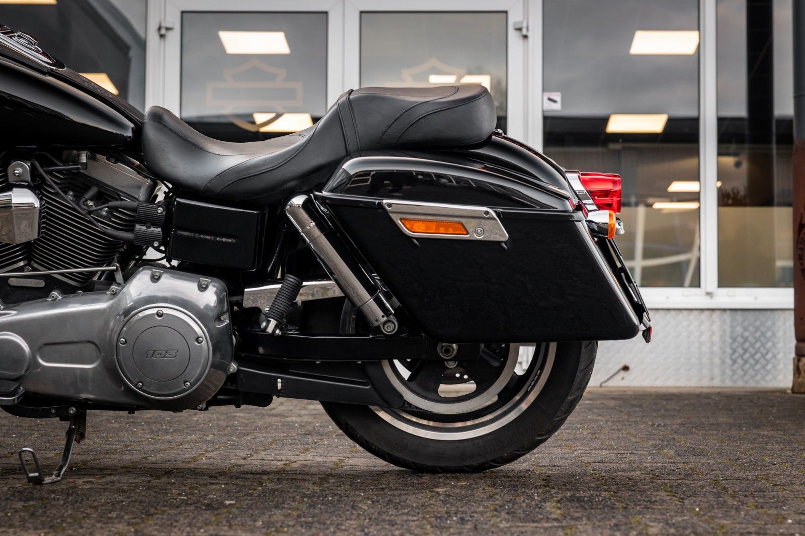 Fahrzeugabbildung Harley-Davidson FLD Dyna Switchback - Kesstech -