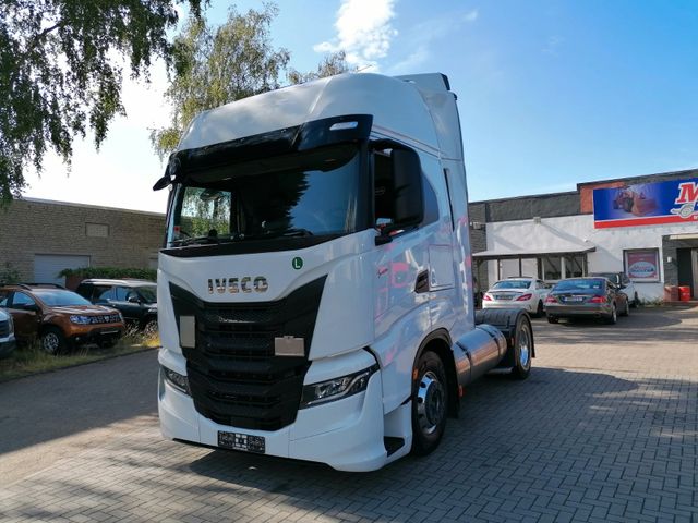 Iveco Stralis Hi way 460