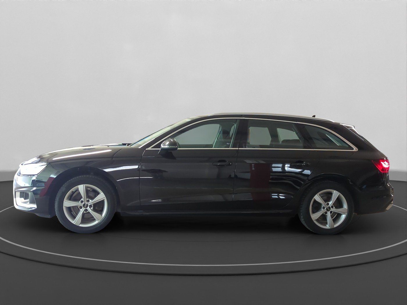 Audi A4 Avant 35 TDI S tronic advanced AHK LED NAVI imagem 3
