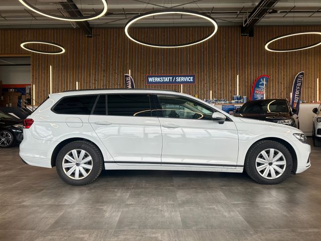 MYAUTOCENTER – Gebraucht- und Jahreswagen mit Werkstattservice in Pfaffenhofen Volkswagen Passat *AHK*ACC*KLIMAAUTO*LED*NAVI*1.HAND*