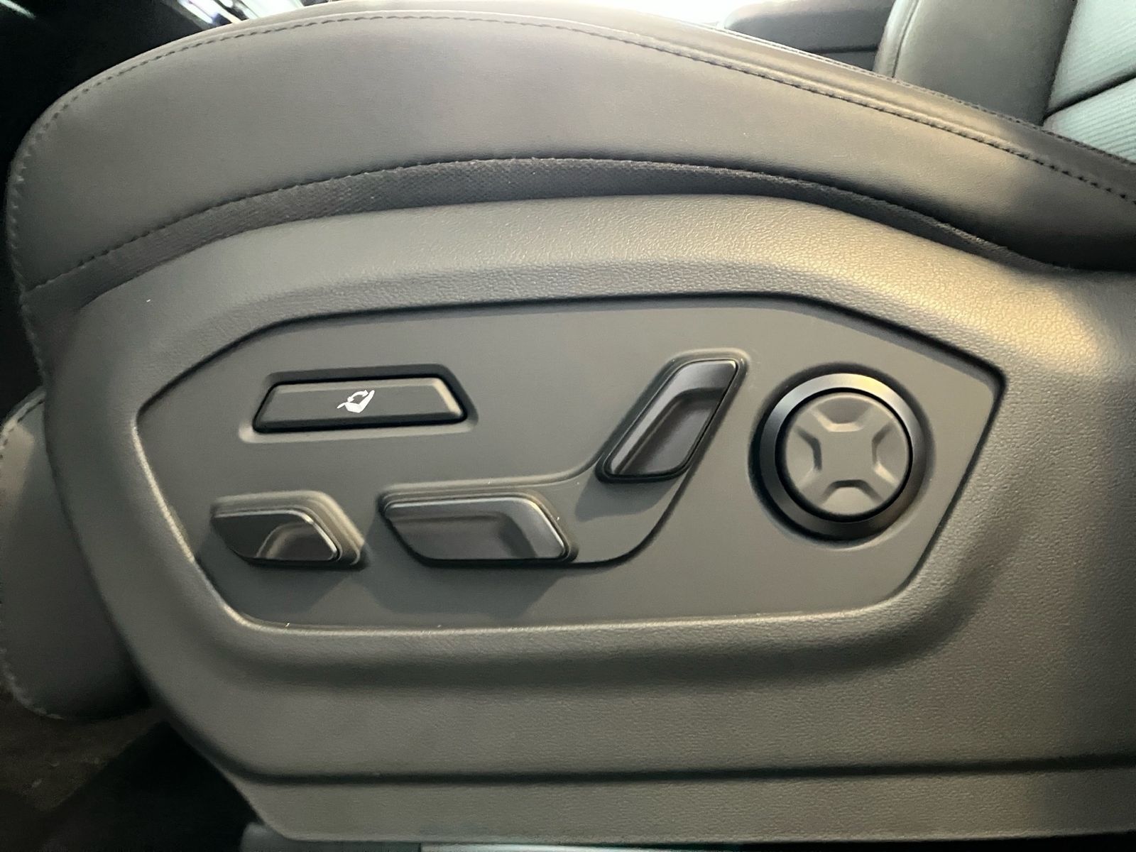 Hyundai Santa Fe – Bild 15