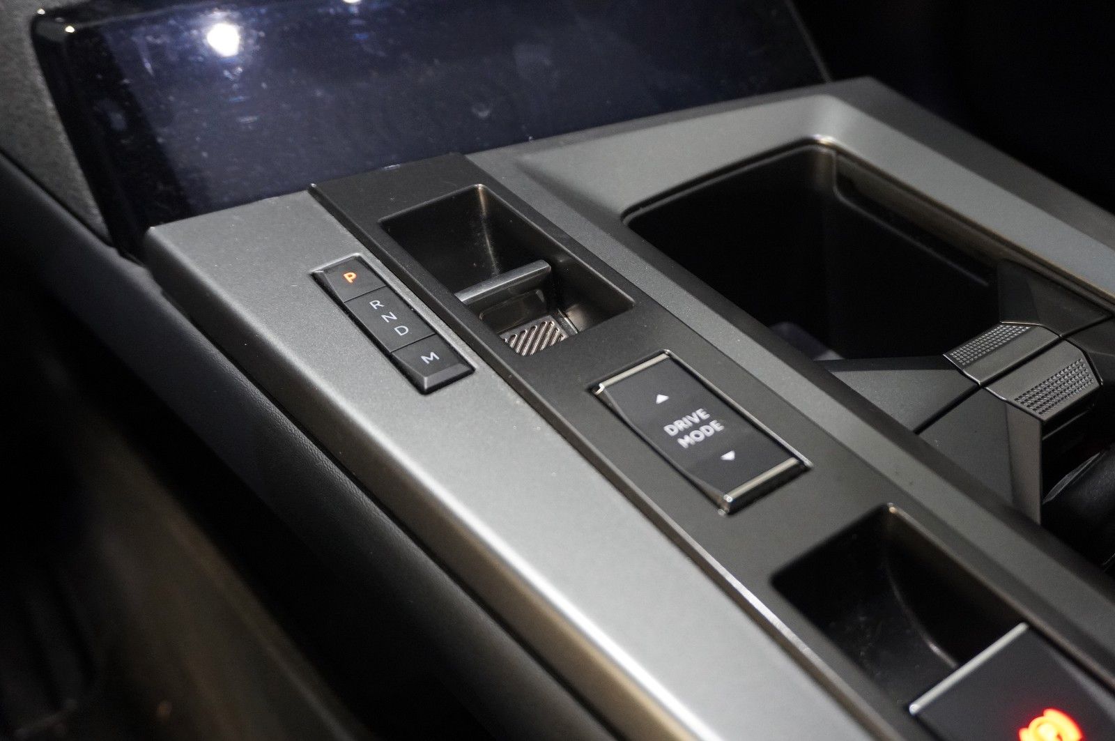 Fahrzeugabbildung Opel Grandland B 1.2 48V GS MHD LED-MATRIX/KAMERA/SHZ