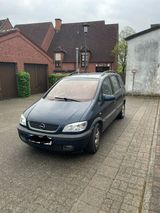 Opel Bauauto Bauwagen TÜV Neu 05/27 Opel Zafira - Opel Zafira aus 2003: 2.2
