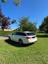 Mercedes-Benz E 200 T AMG Line / Pano Dach / Multi Beam  - Mercedes-Benz E 200: Von Privat